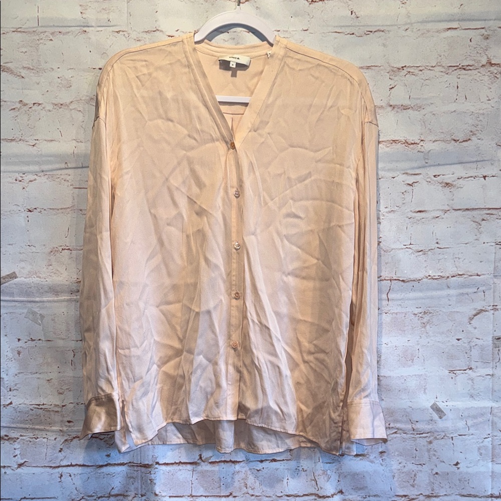 Vince 100% silk blouse Women's medium blush pink Button-Up Blouse long sleeve